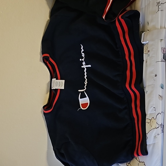 Champion crop terry top with matching shorts - Picture 1 of 3